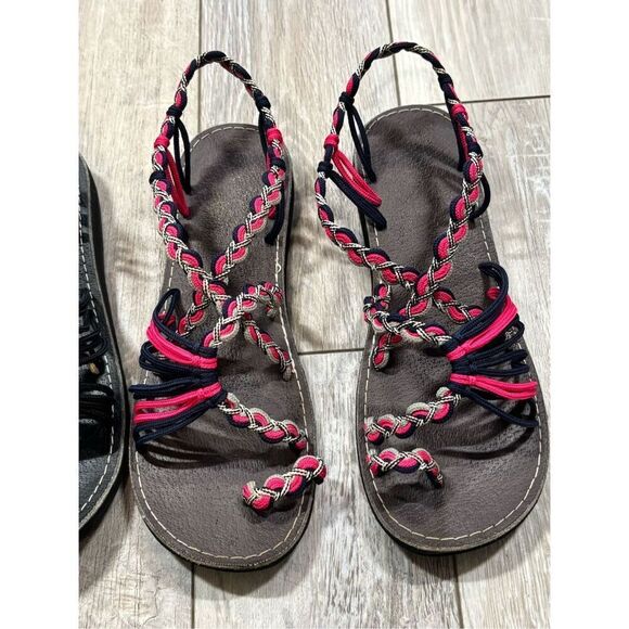2 pair of ladies braided rope flat sandals cream/black & Navy/hot pink size S 7- - Picture 2 of 12